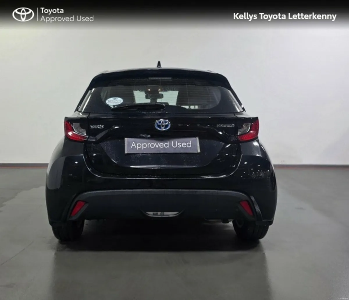 Toyota Yaris YARIS 1.5 HYBRID LUNA - #136 - Image 4