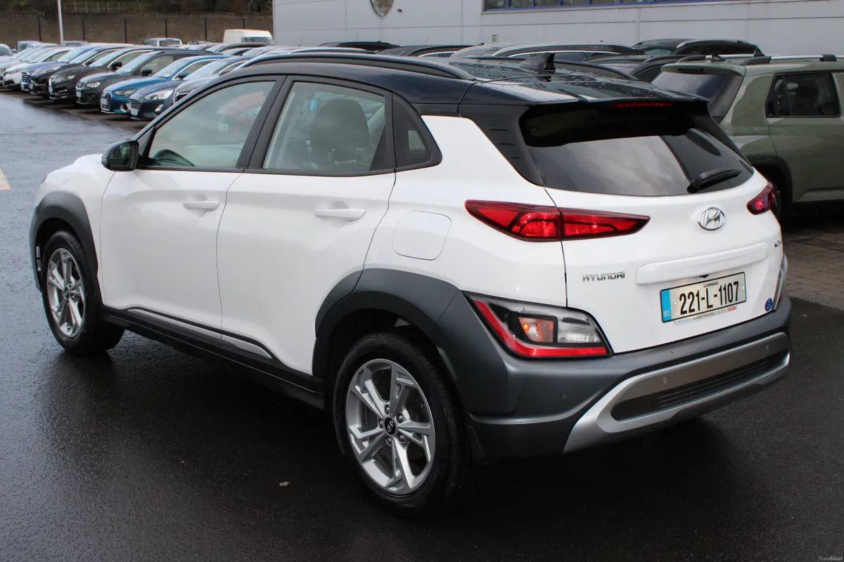 Hyundai KONA 2022 - Image 3