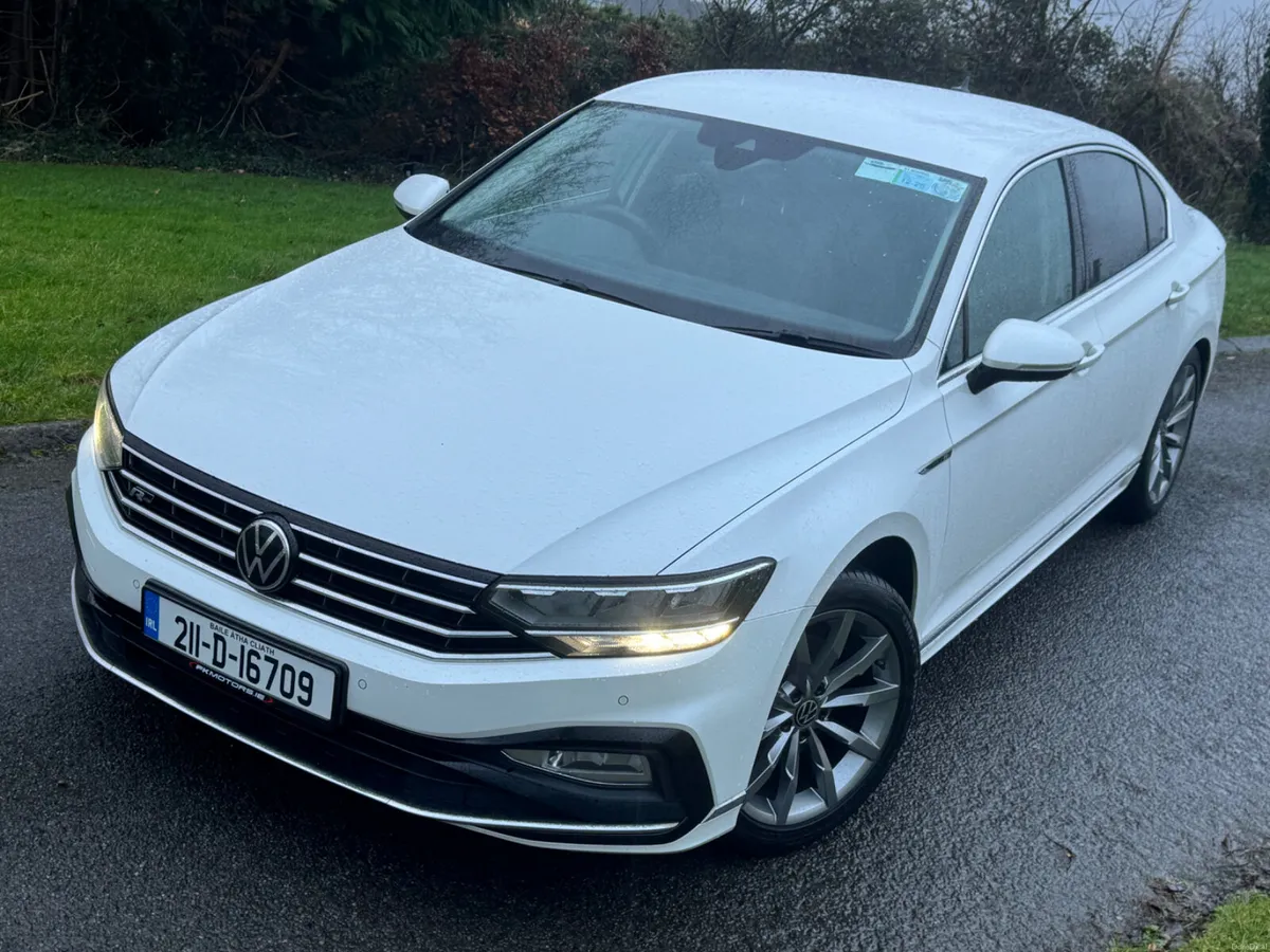Volkswagen Passat 2021 RLINE manual 2.0 tdi - Image 1
