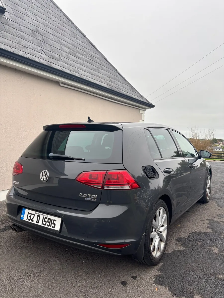Volkswagen Golf 2013 2.0L - Image 4