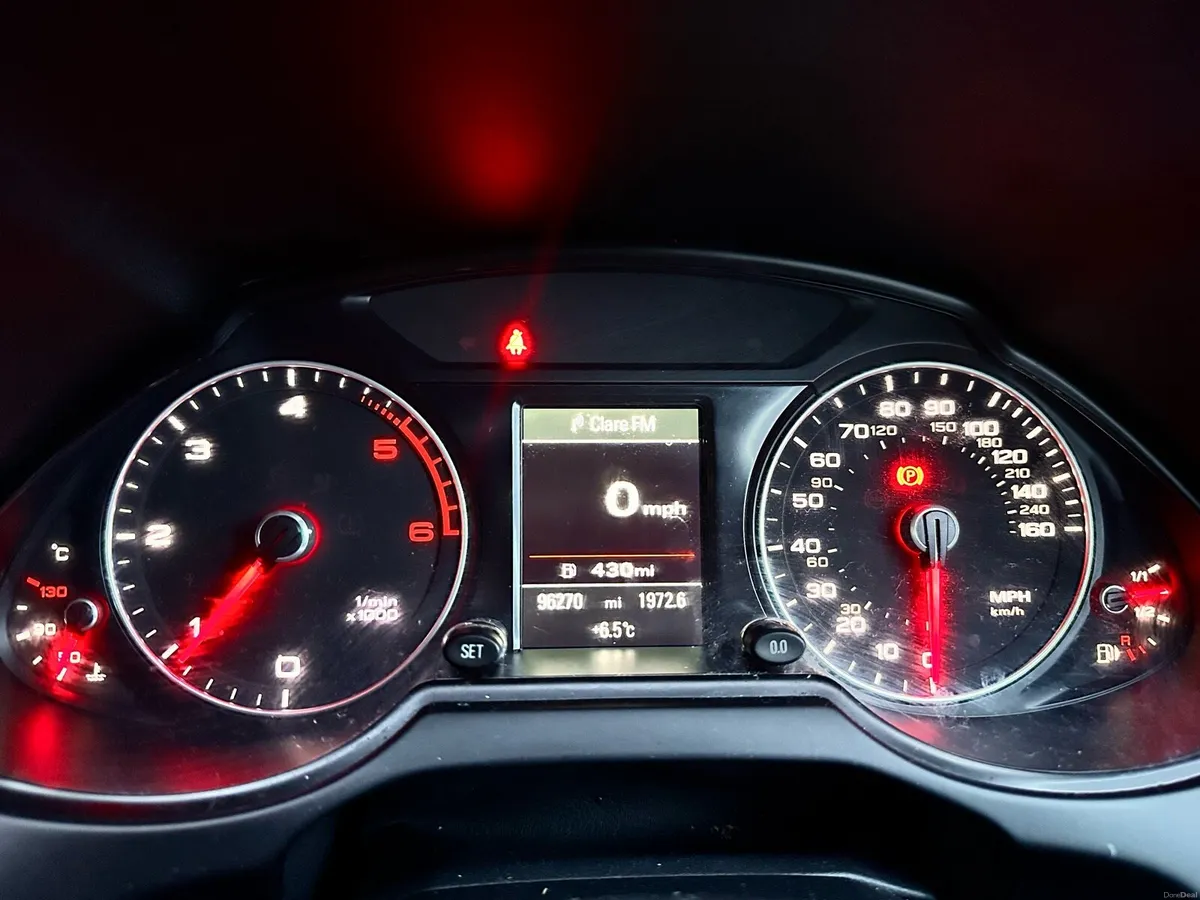 Q5 Audi 2015 Quattro ** deposit taken*** - Image 4