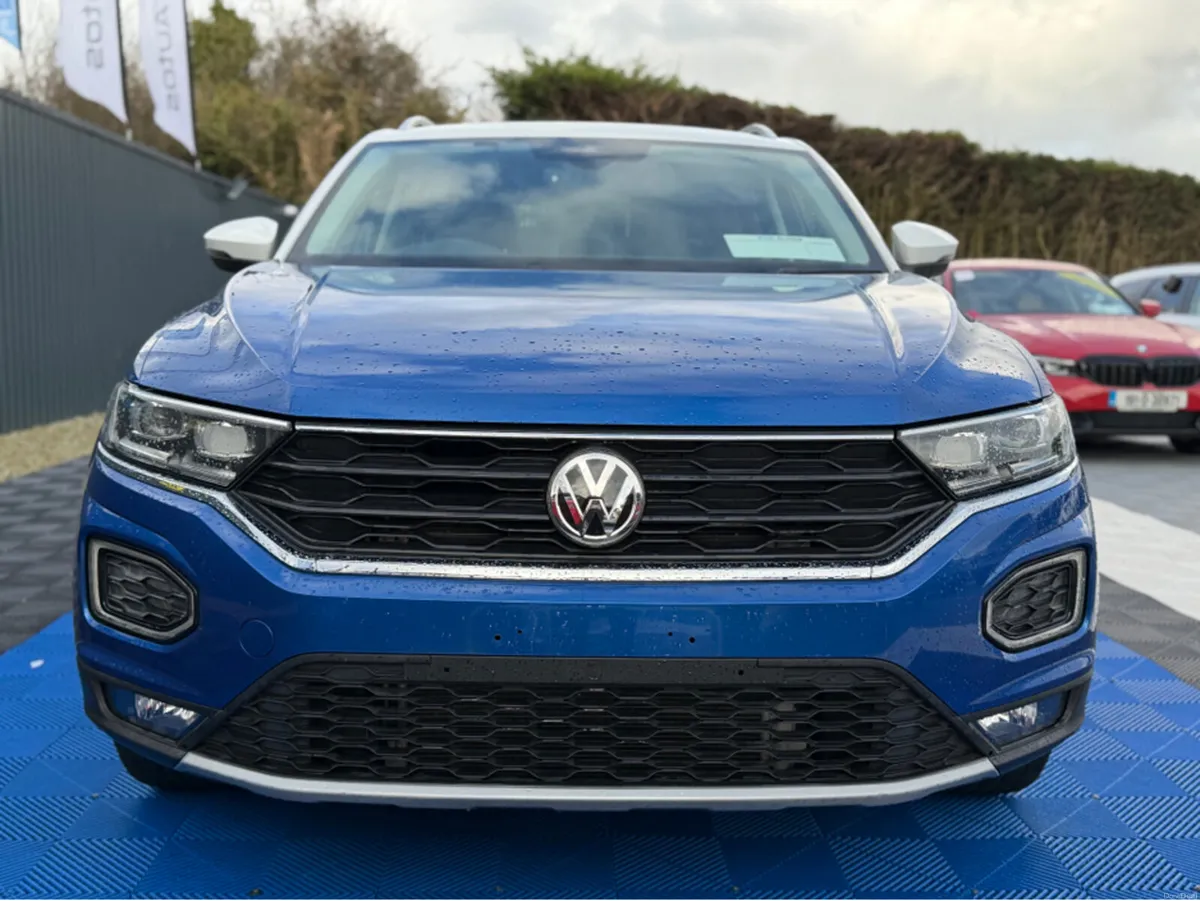 Volkswagen T-Roc HIGHLINE - 2.0L DIESEL - AUTO - 1 - Image 4
