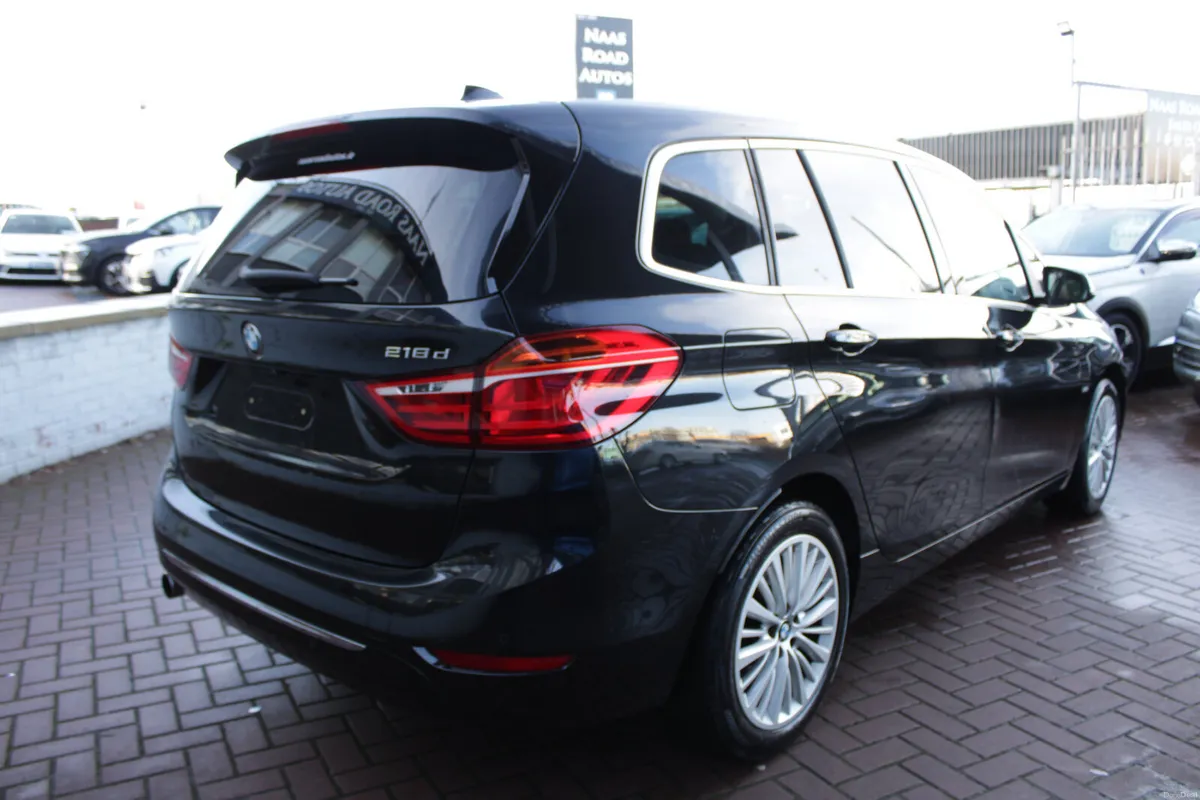 2.0D SE LUXURY 7 SEATER AUTOMATIC // IMMACULATE CO - Image 4