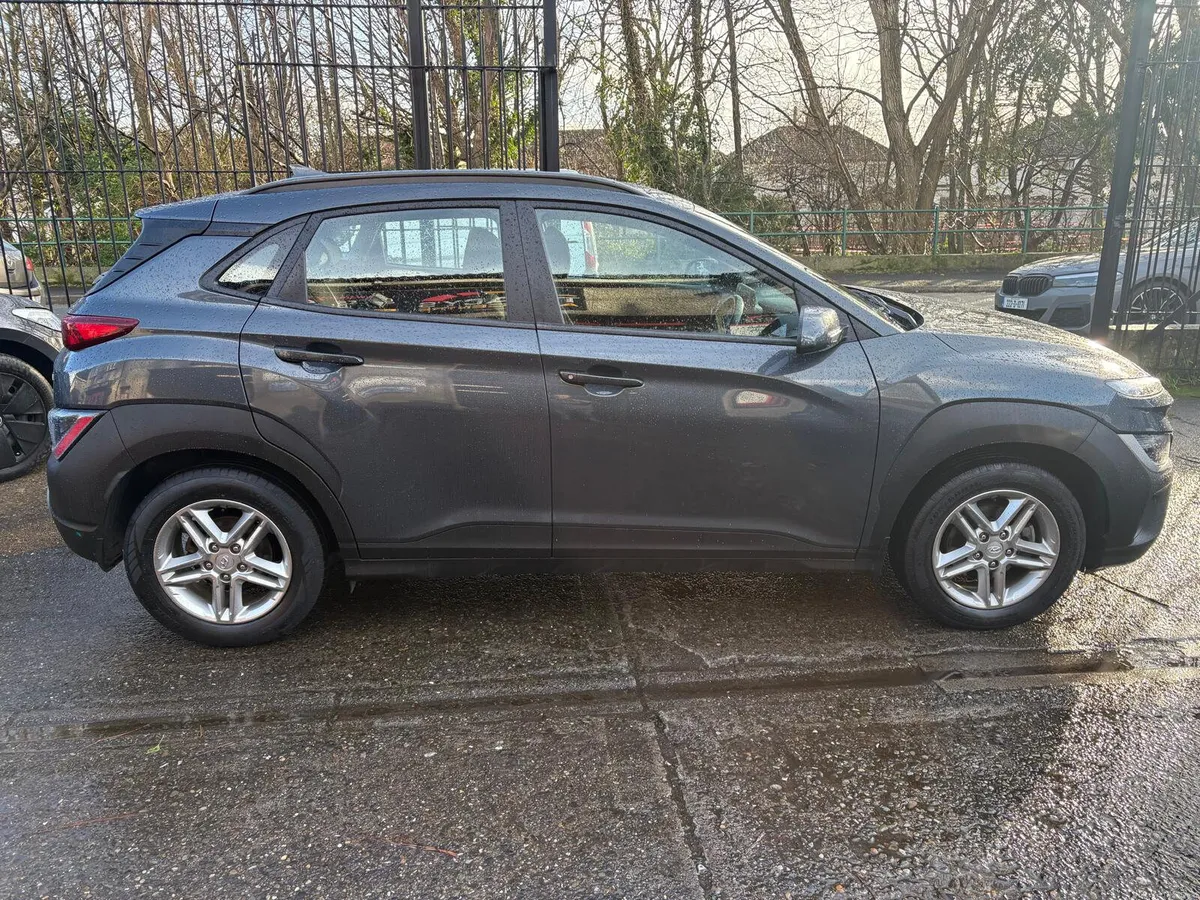Hyundai KONA 2022  KAUAI COMFORT 5DR PETROL - Image 3