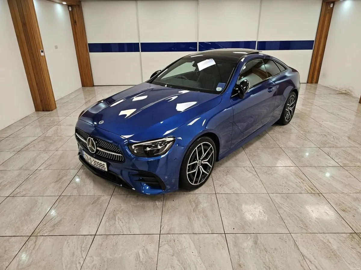 Mercedes-Benz E-Class AMG // SUNROOF - Image 3