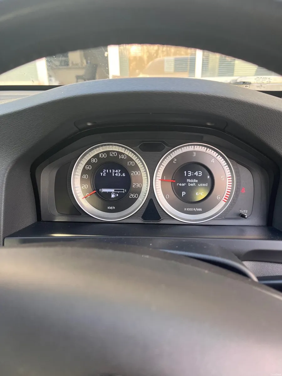 Volvo S60 2013 - Image 3