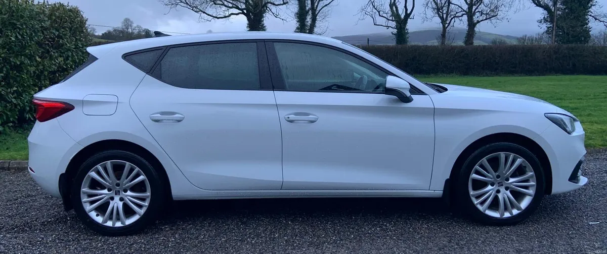 SEAT Leon 2021 - Image 2