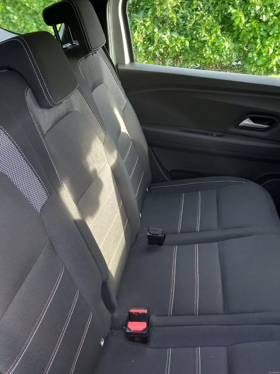 2023 Dacia Jogger 1L Petrol - Image 4