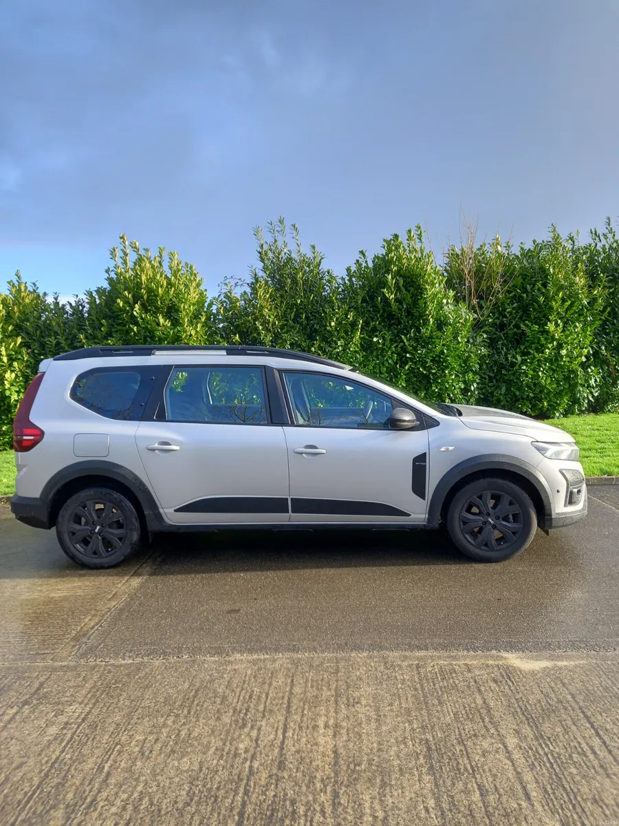 2023 Dacia Jogger 1L Petrol - Image 1