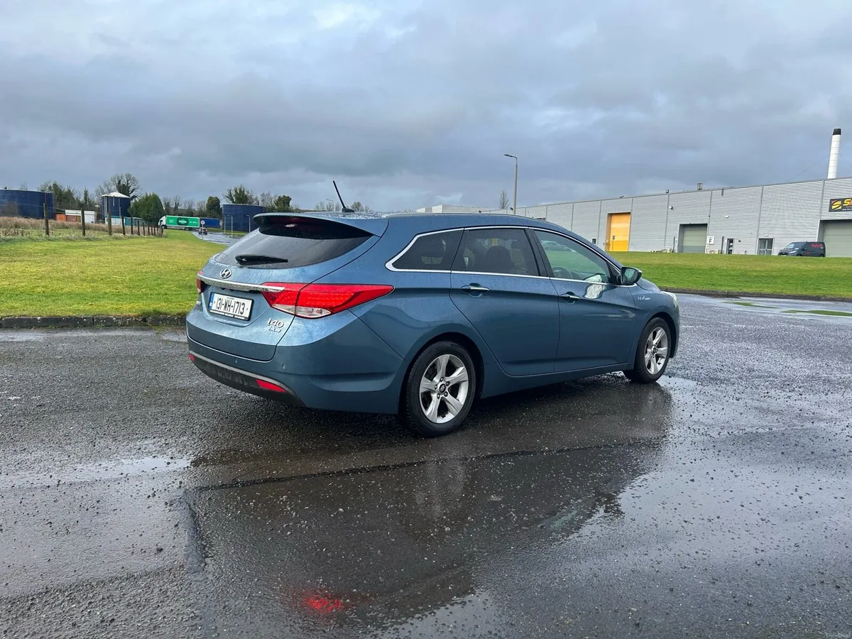 2013 Hyundai i40 1.7 diesel Blue drive - Image 3