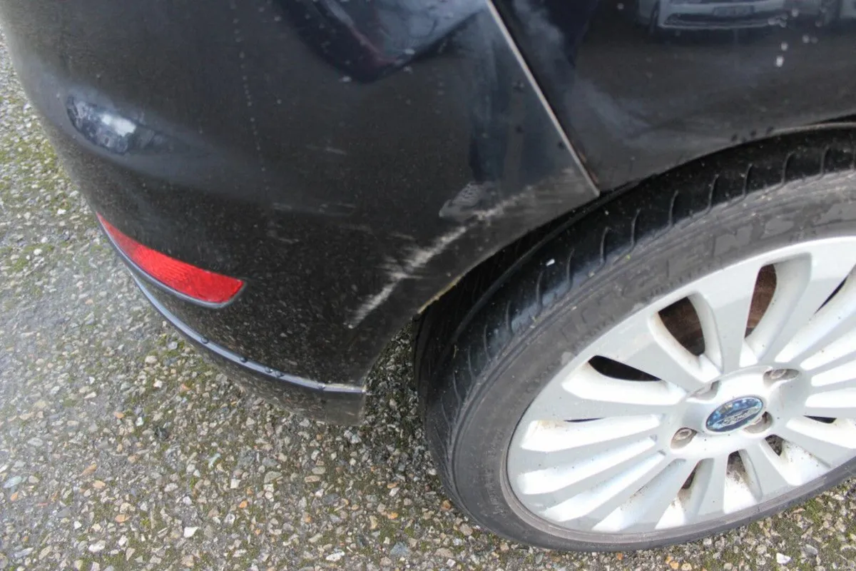 Ford Fiesta 1.4TDCi 68 PS Titanium- TENDER 28 - GR - Image 4