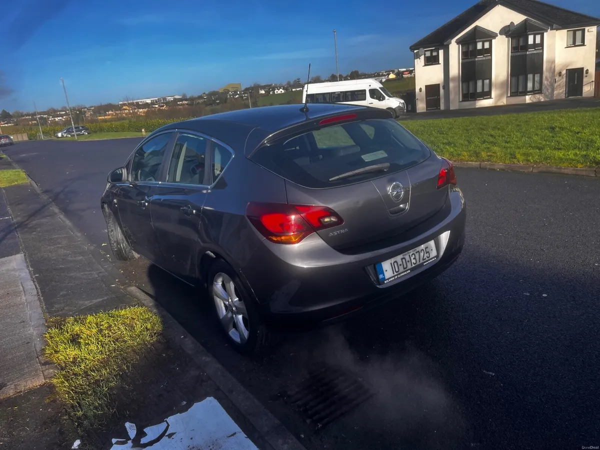 Opel Astra 2010.NCT 3/27Tax9/26.158 KLM’s - Image 3