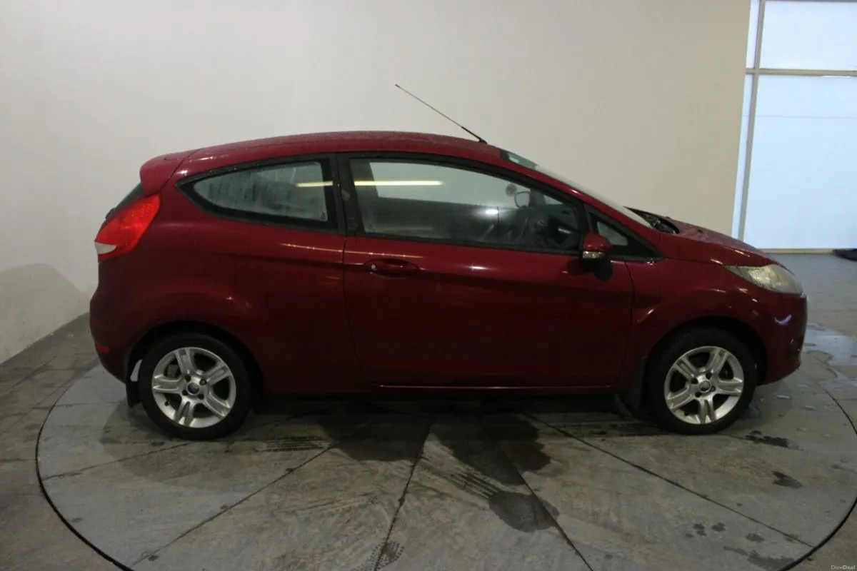 Ford Fiesta 1.4 TDCi 68 PS Style 3DR TENDER 25 - G - Image 3