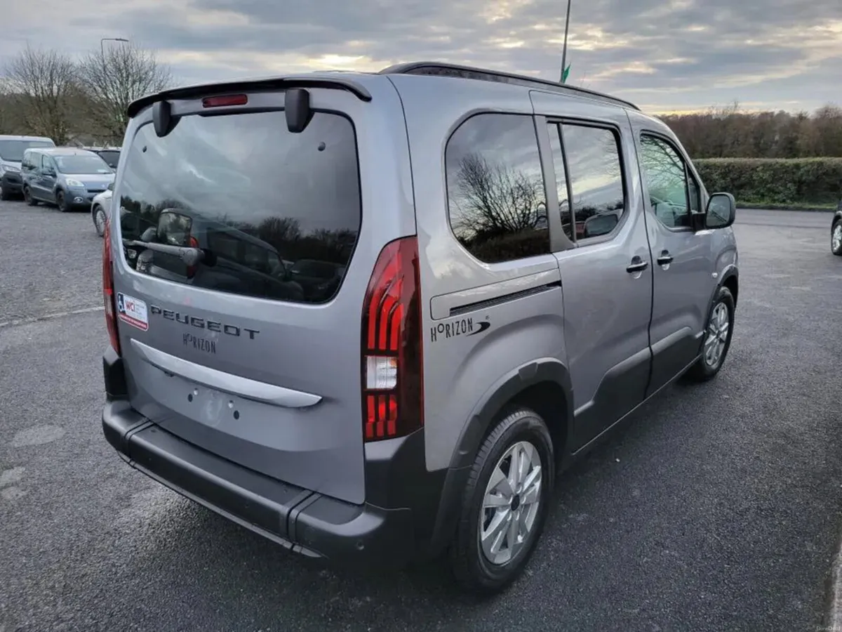 Wheelchair Accessible Peugeot Rifter - Image 5