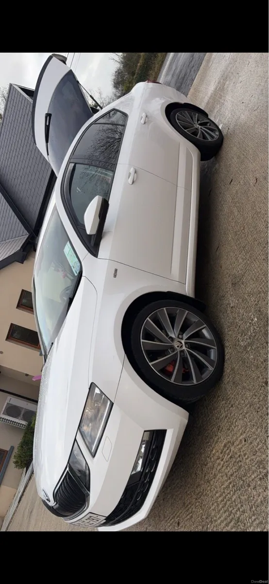 Skoda Octavia 1.6 Diesel - Image 3