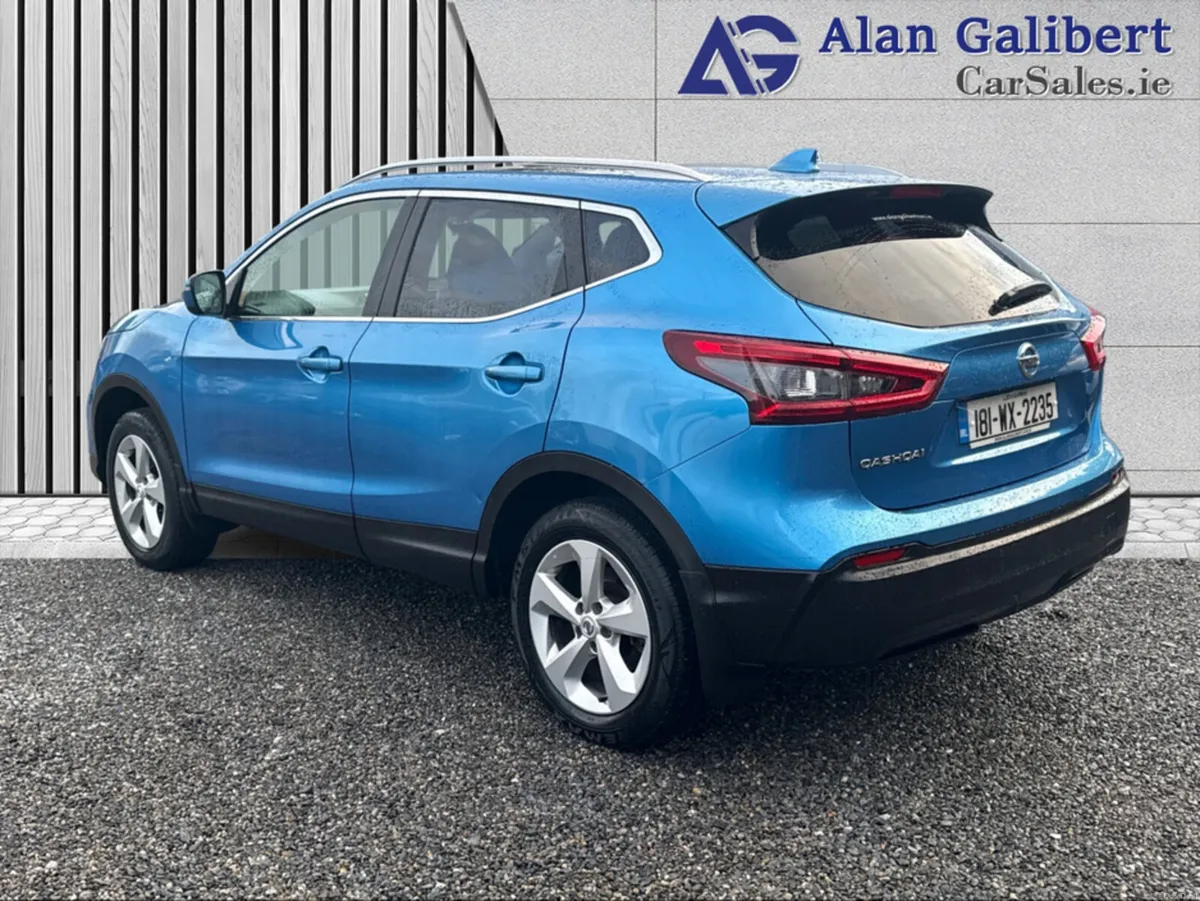 Nissan Qashqai 1.5 Diesel SV € - Image 2