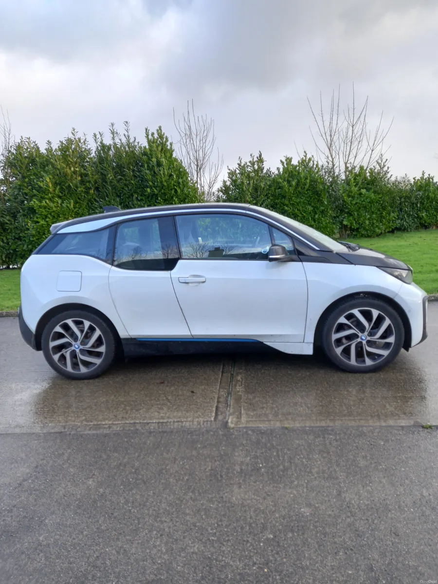 2018 BMW i3 Electric - Image 1