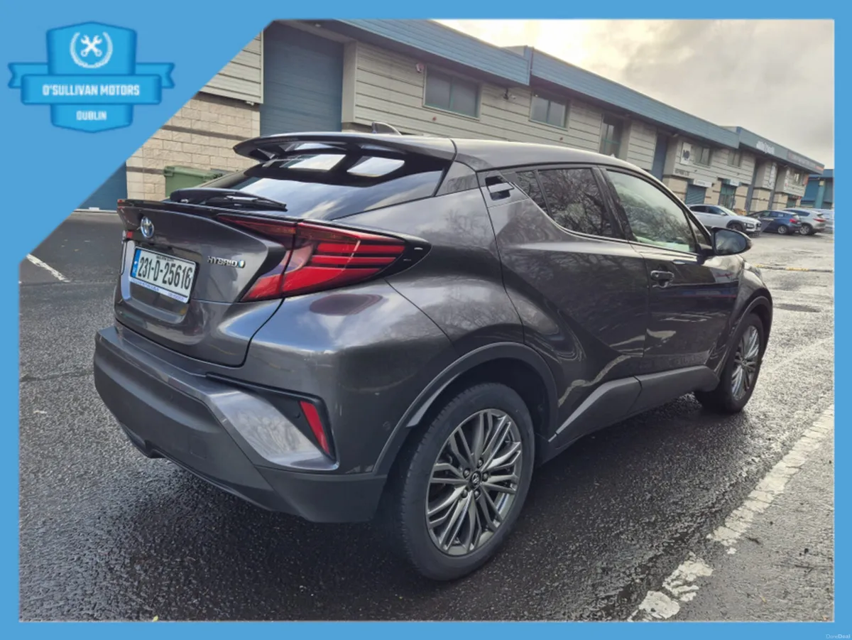 Toyota C-HR HYBRID SOL 4DR AUTO - Image 4