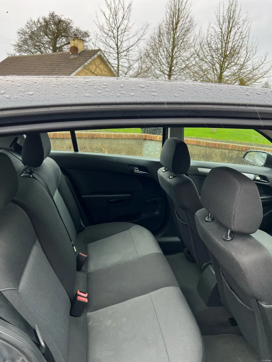Opel Astra 1.4 2007 - Image 3