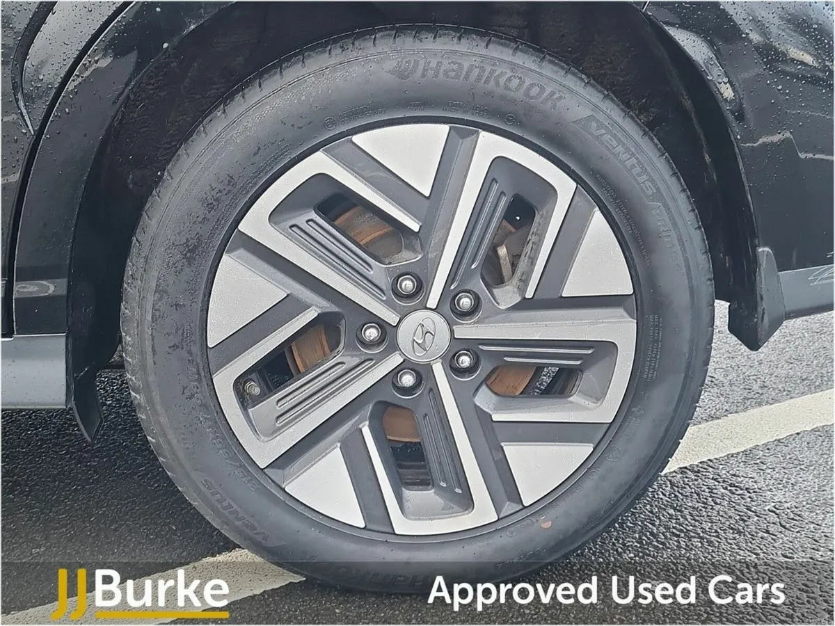 Hyundai KONA Kona EV Premium 64 kWh - Image 6