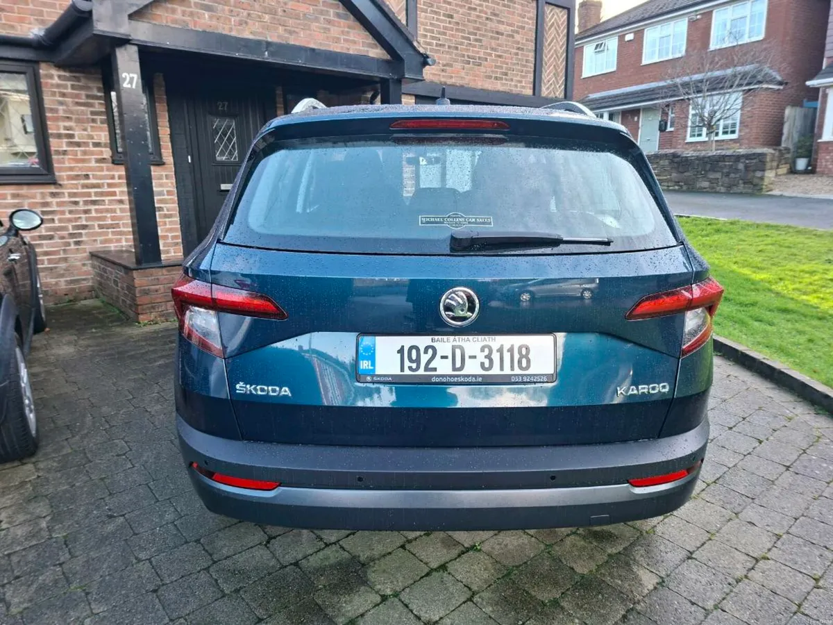 SKODA KAROQ 2.0 DIESEL AMBITION MODEL 2019 SUPERB - Image 4