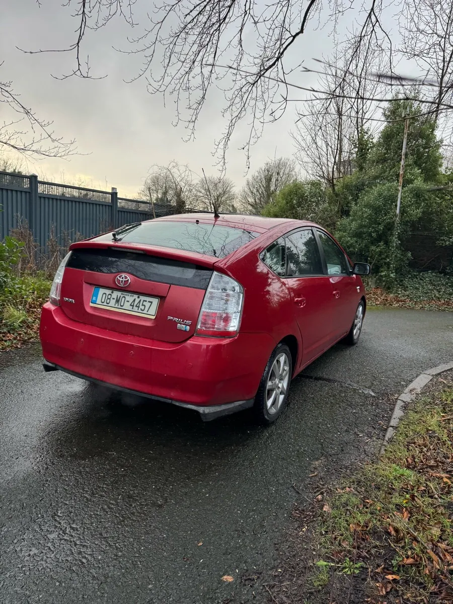 Toyota Prius NCT & Tax - Image 3