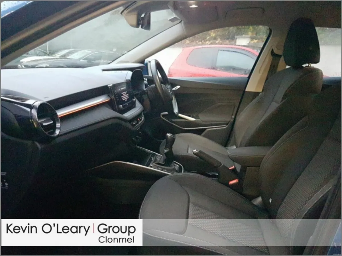 Skoda Fabia 1.0 TSI 95HP STYLE - Image 4