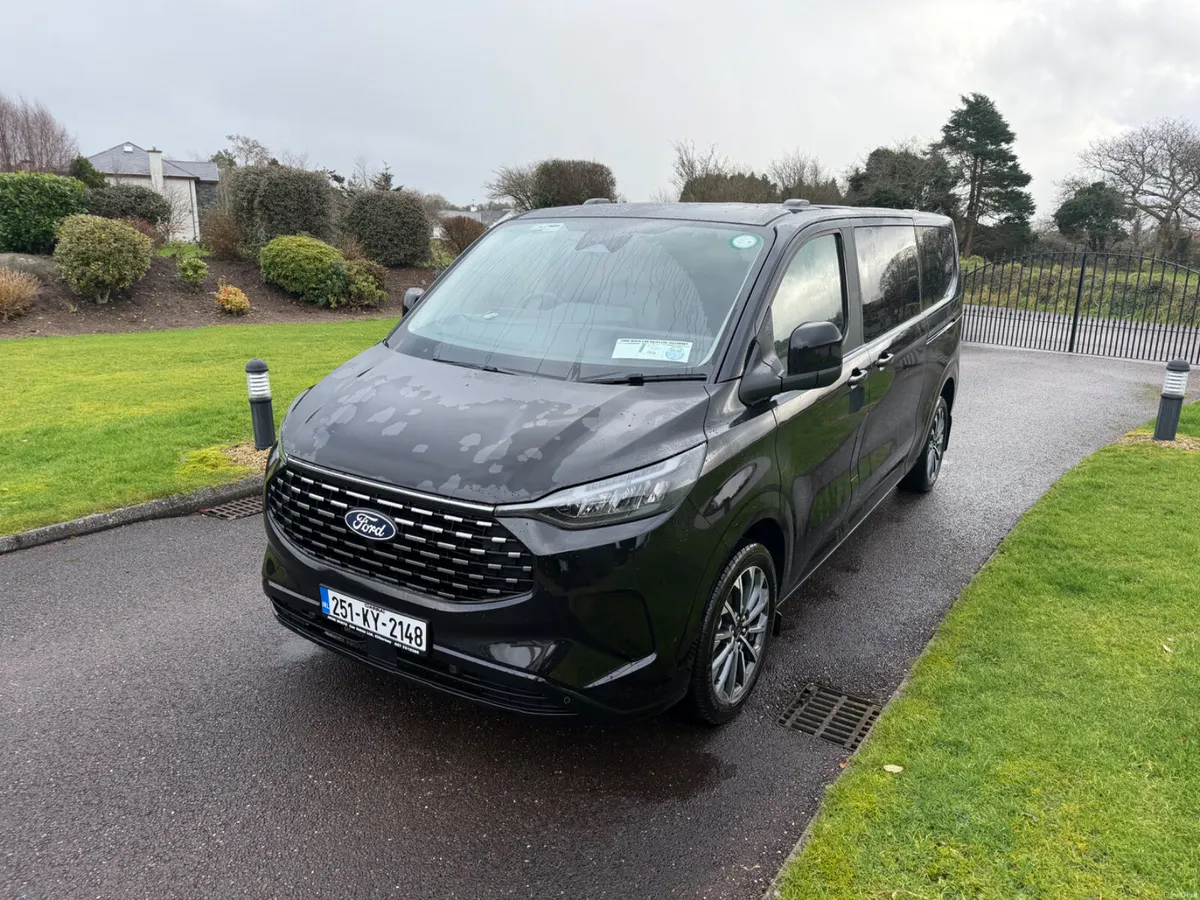 Ford Tourneo 2025 8 seater hybrid - Image 1