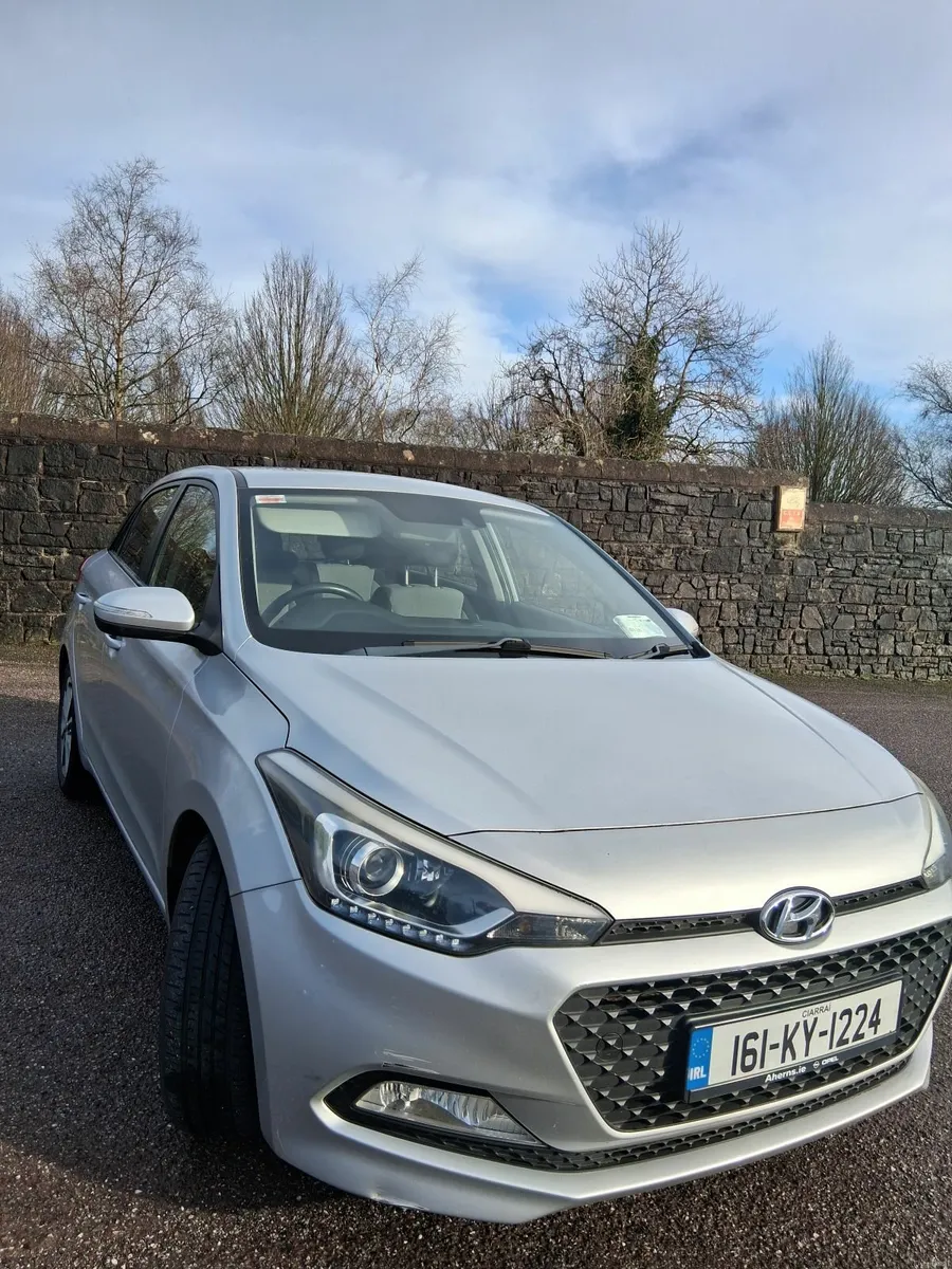 2016 Hyundai i20 Deluxe 5DR - Image 4