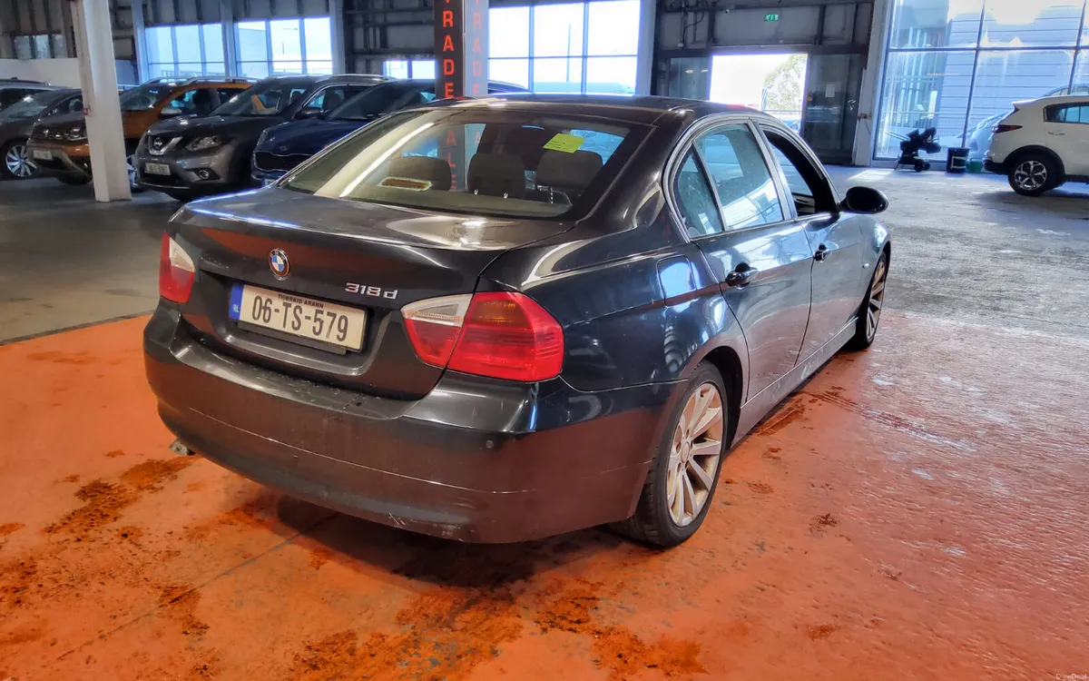 BMW 3-Series 2006 - Image 3