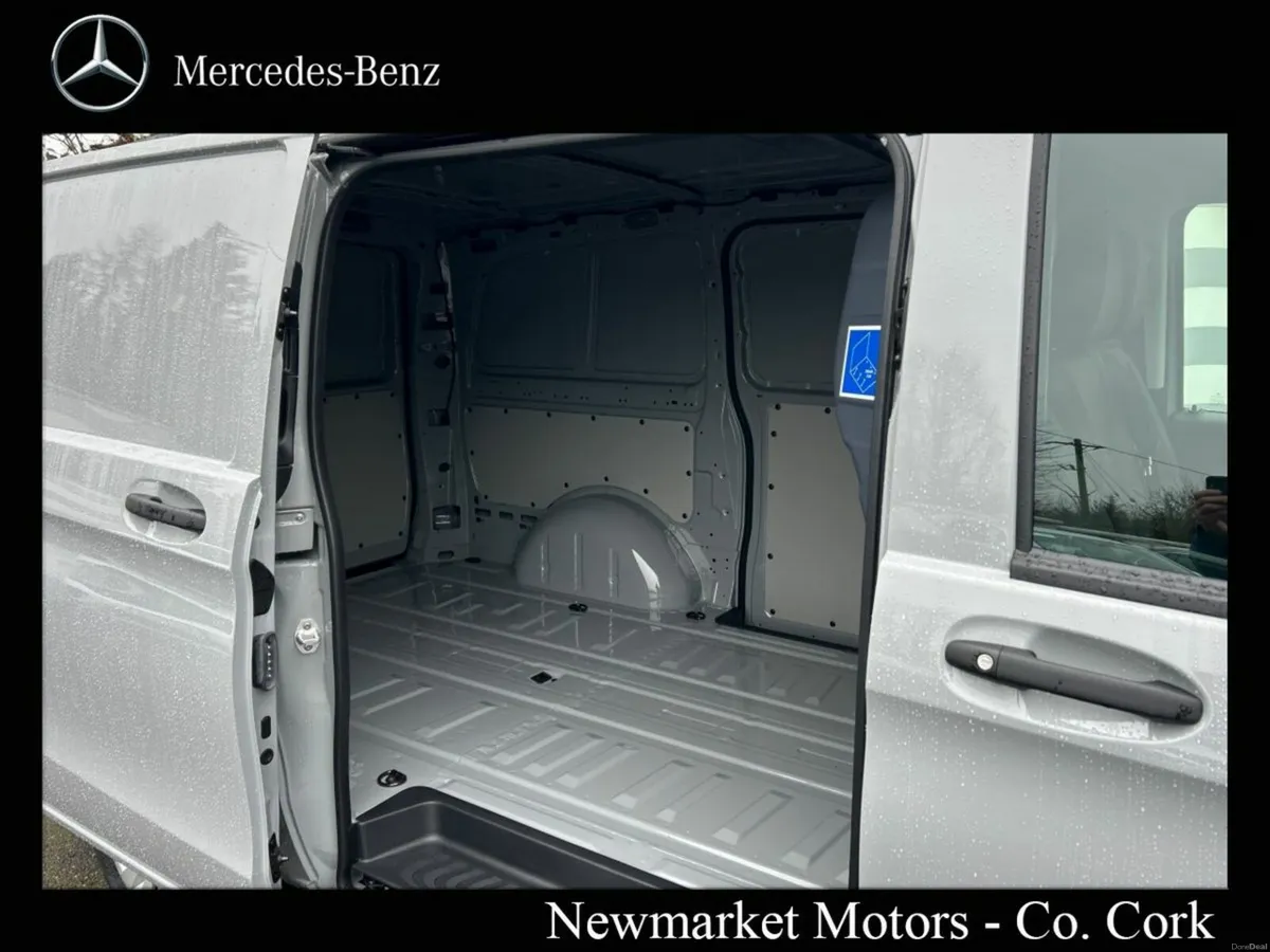 Mercedes-Benz Vito LONG WHEEL BASE 140BHP PRO SPEC - Image 3
