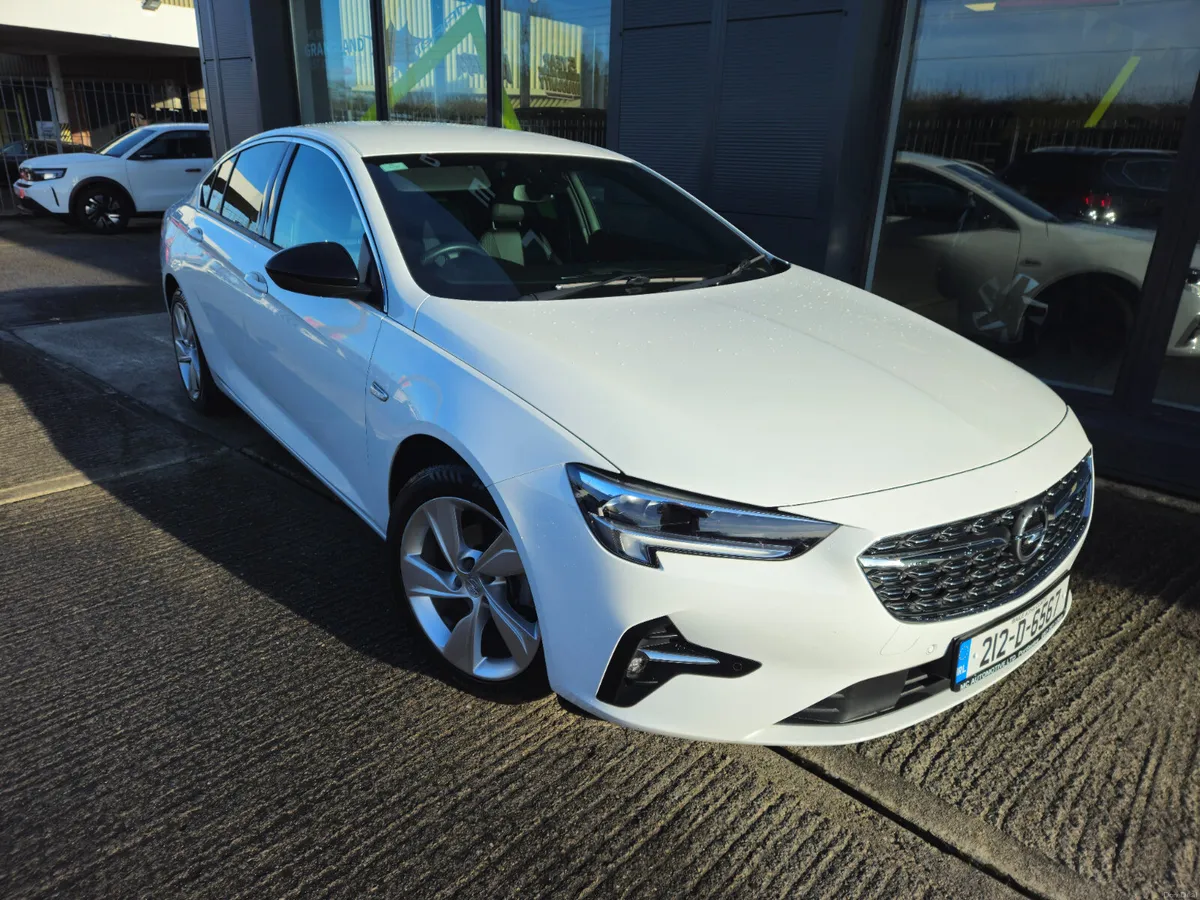 Opel Insignia SRI 1.5D 122PS S/S FWD 6 Speed - Image 2