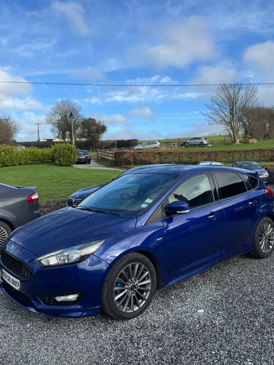 Ford Focus 2017 st line diesel - Image 1