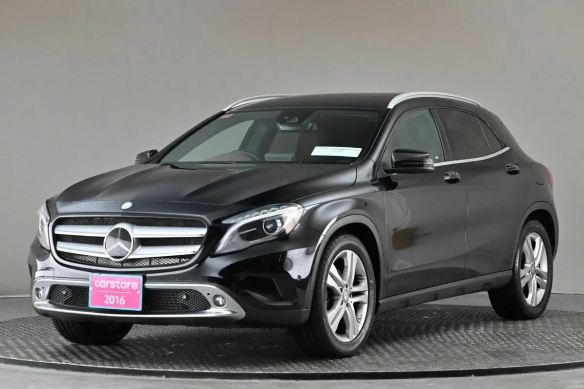 Mercedes-Benz GLA GLA 180**FULL BROWN MEMO LEATHER - Image 3