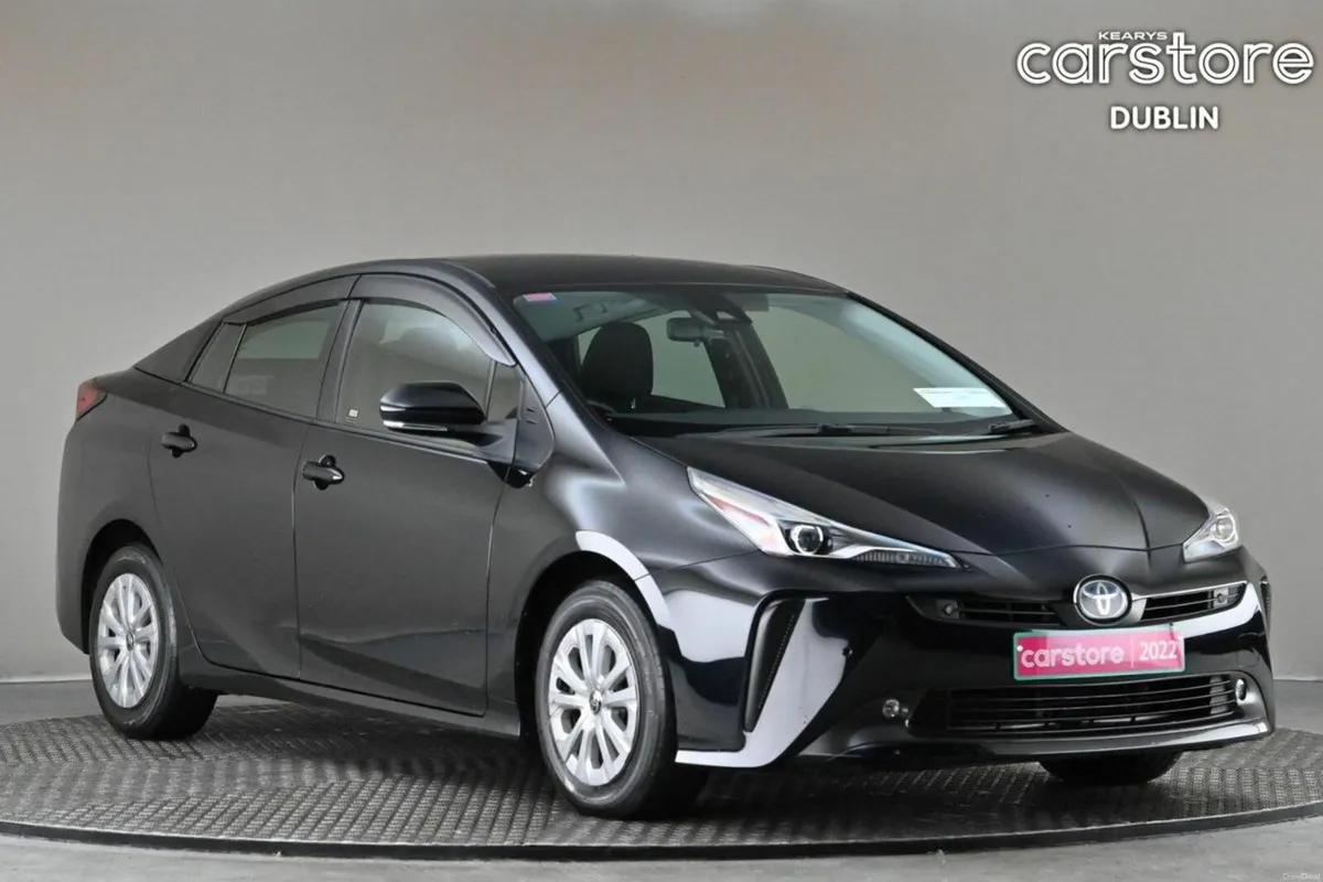 Toyota Prius 1.8 HYBRID **REVERSE CAM**PARK SENSOR - Image 1