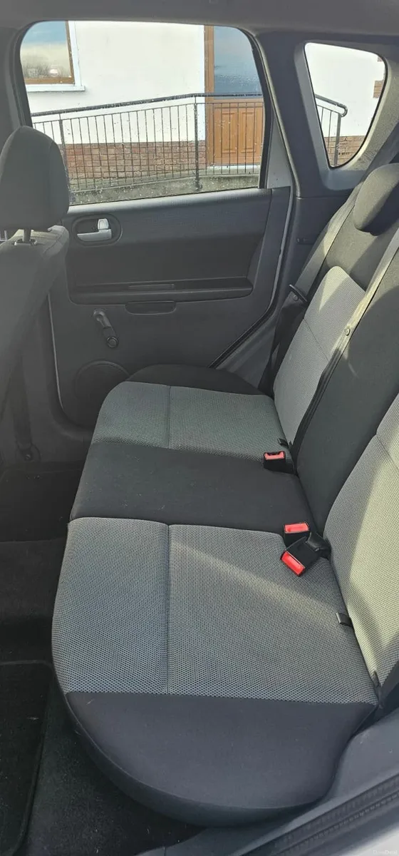 Mitsubishi Colt 2010 - Image 4