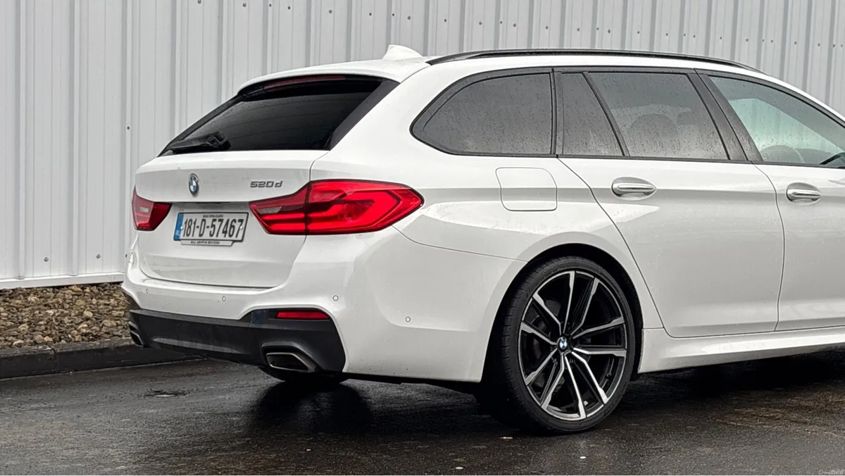 BMW G31 - M-Sport - Auto - Black Leather - Image 4