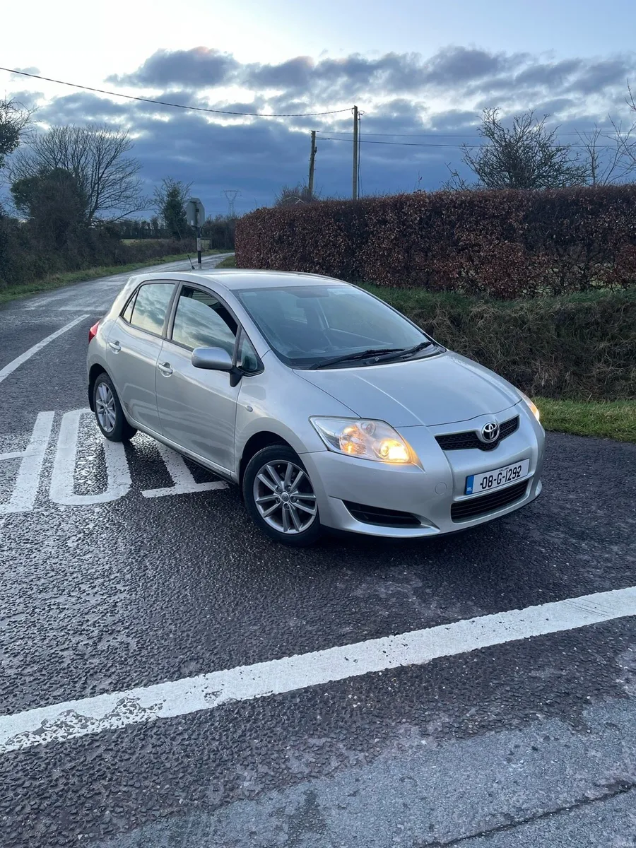 2008 Toyota Auris - Image 1