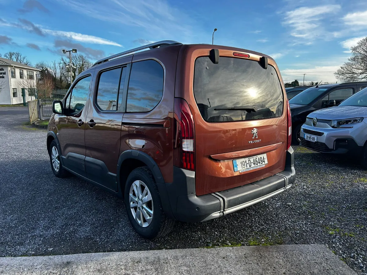 *Auto*Wheelchair Car - Image 4