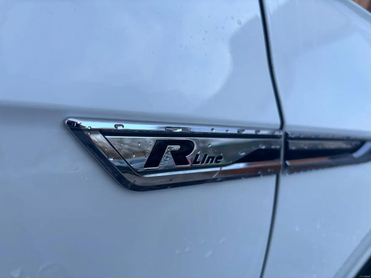 Volkswagen Touareg 2020 - Image 5