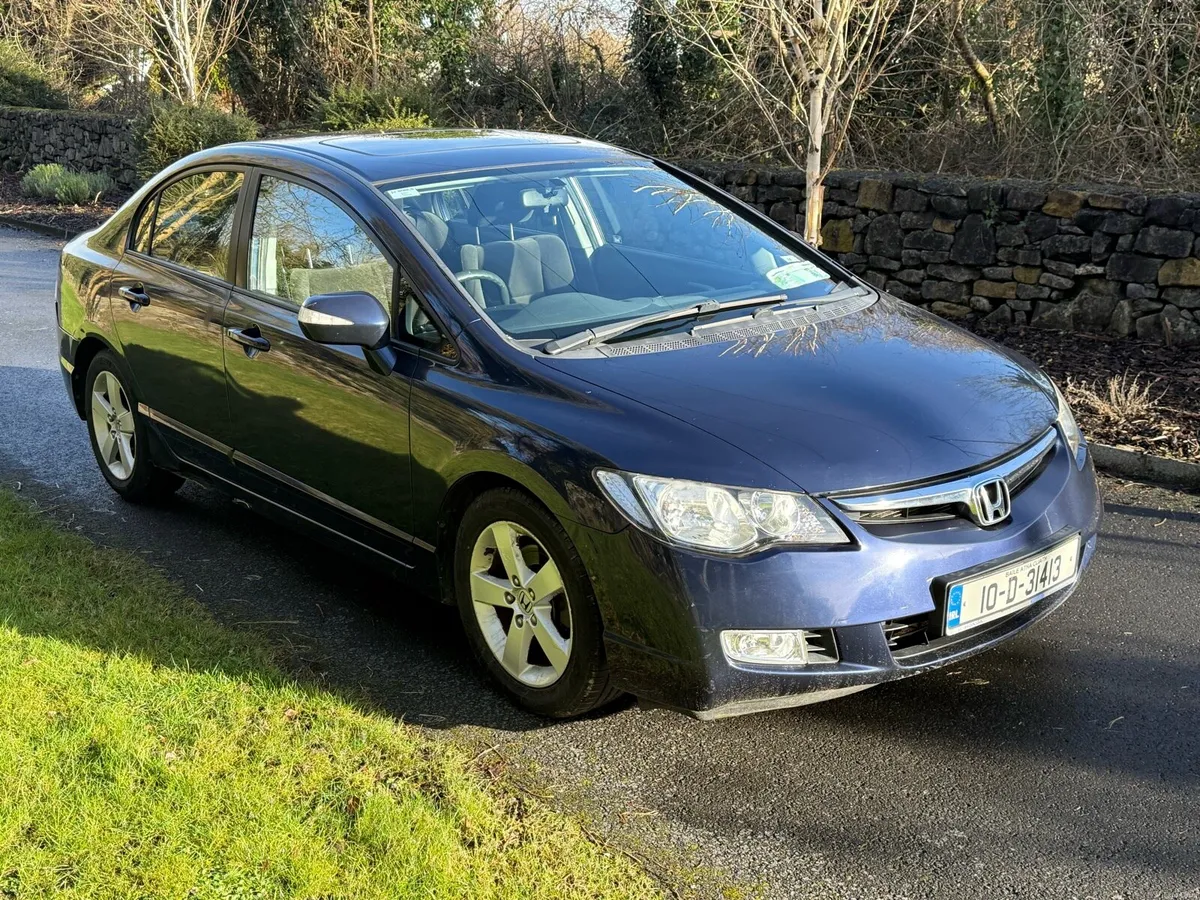 Honda Civic 1.8i VTEC - Image 2