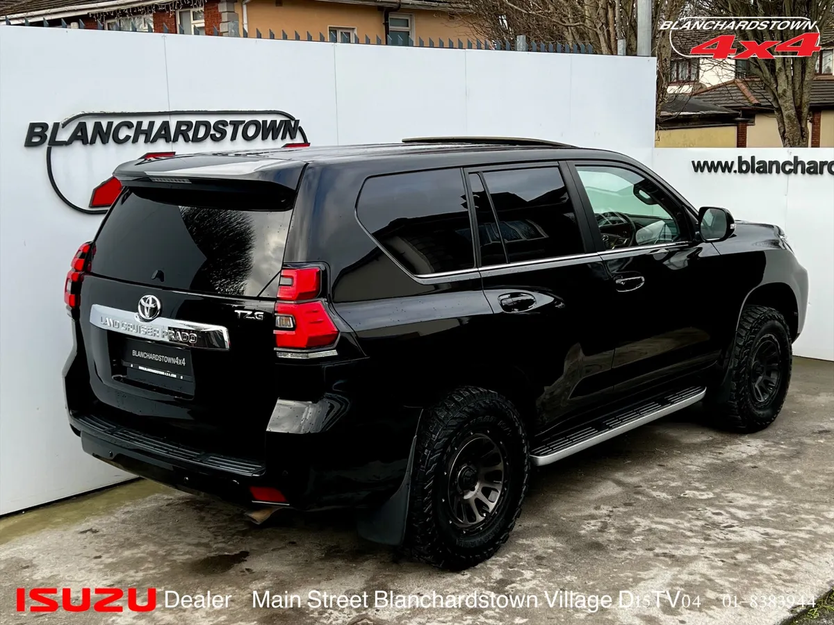 TOYOTA LANDCRUISER PRADO 4x4 BOSS - Image 2