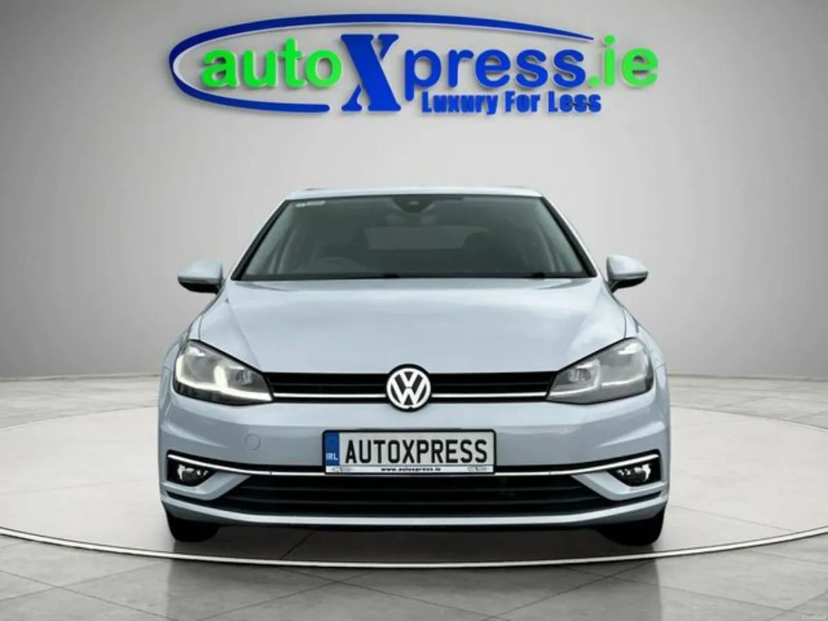 Volkswagen Golf TSI HIGH LINE Automatic - Image 3