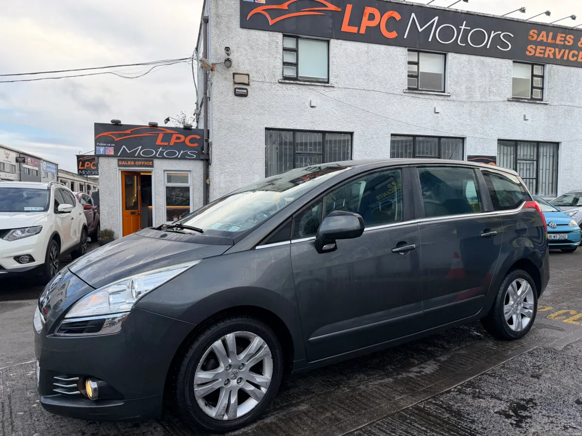 Peugeot 5008 2013 Low Mileage 7 seater - Image 2
