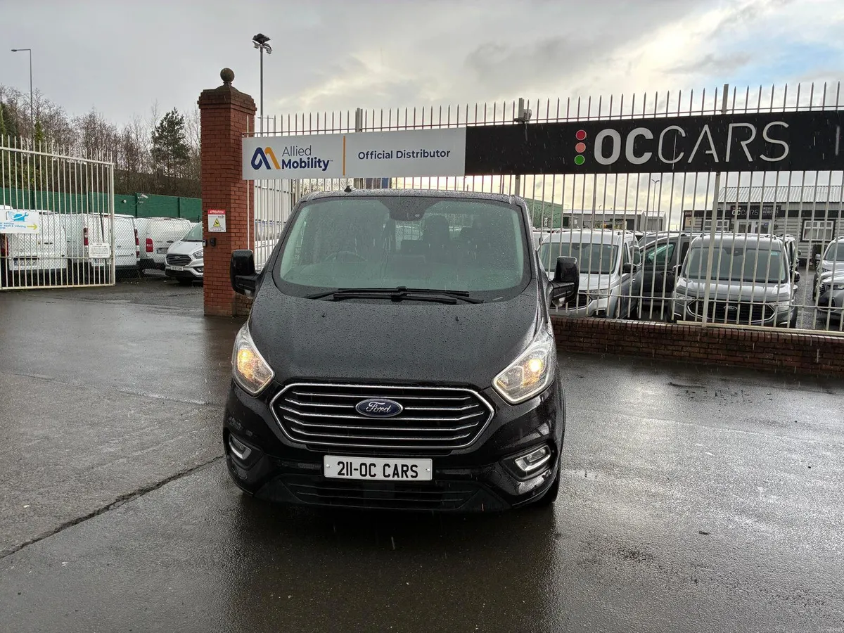 2021 Ford tourneo Custom Independence 4 seats + wc - Image 1