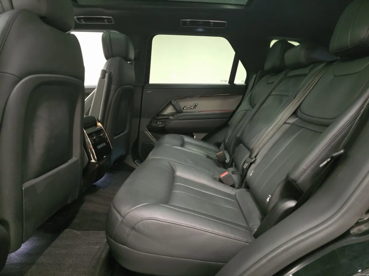 Land Rover Range Rover Sport Diesel Estate Dynamic - Image 4