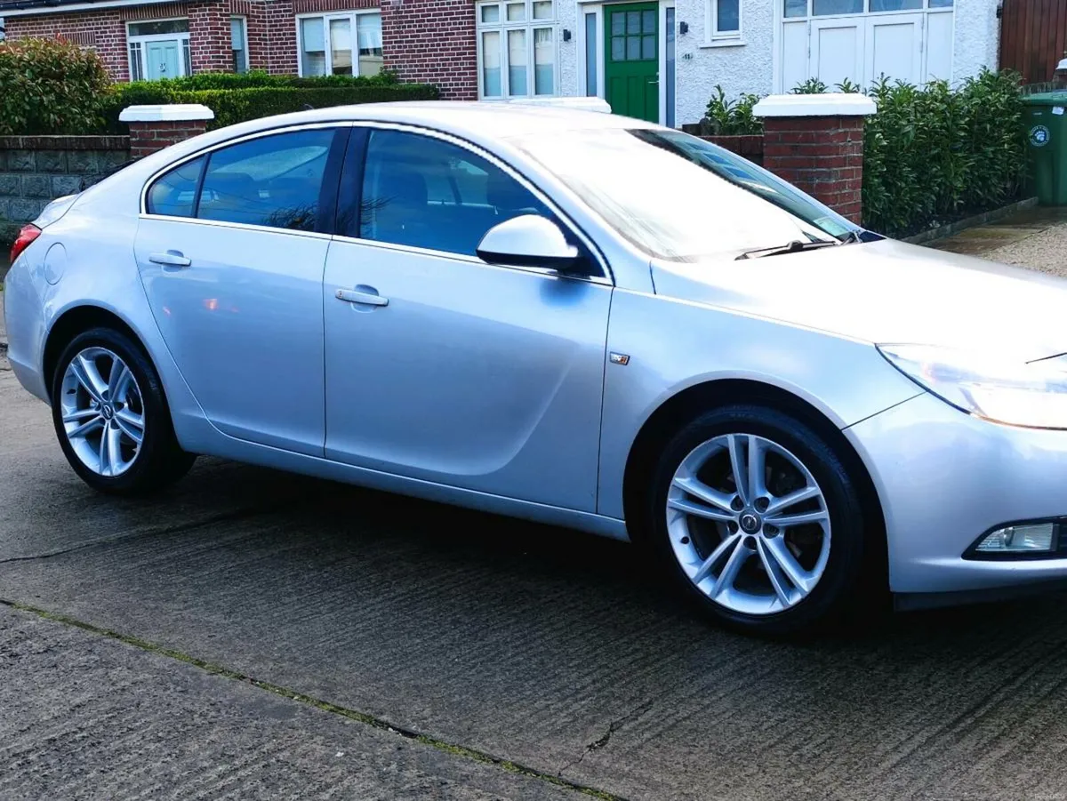 Opel insignia for sale NCT and taxed - Image 3