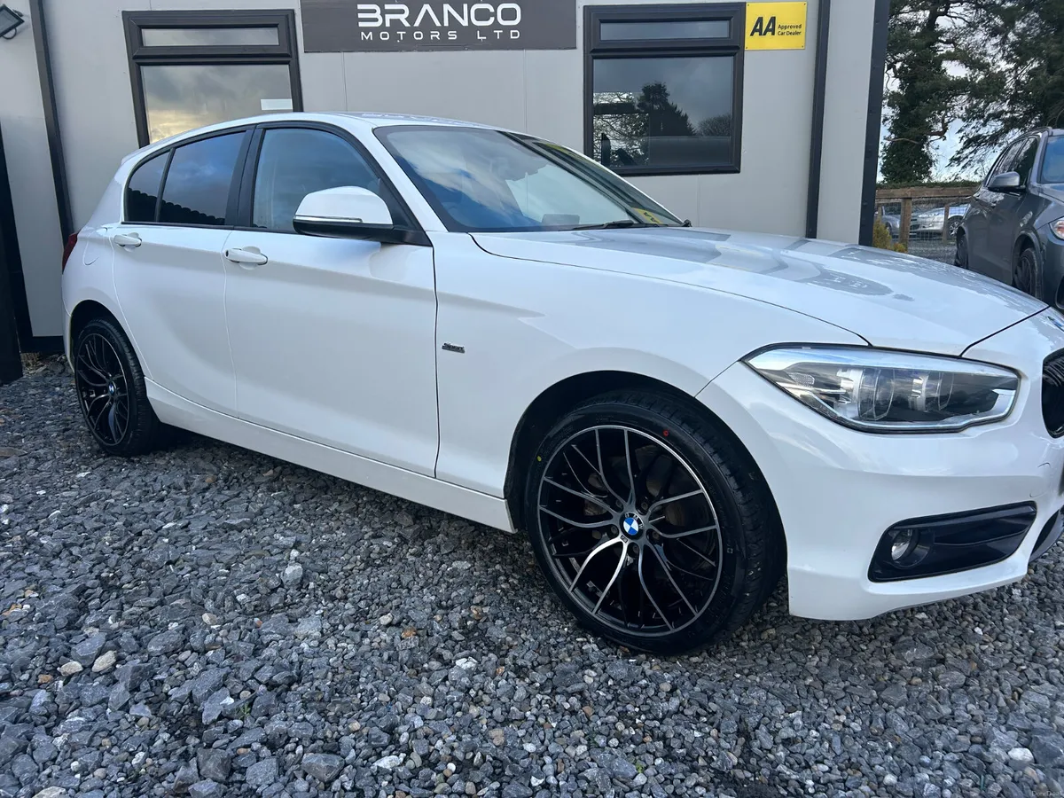 BMW 118D Sport Automatic - Image 2