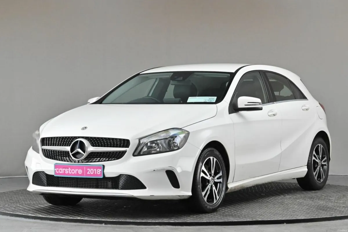 Mercedes-Benz A-Class A 200 D STYLE 6SPD **FULL LE - Image 3