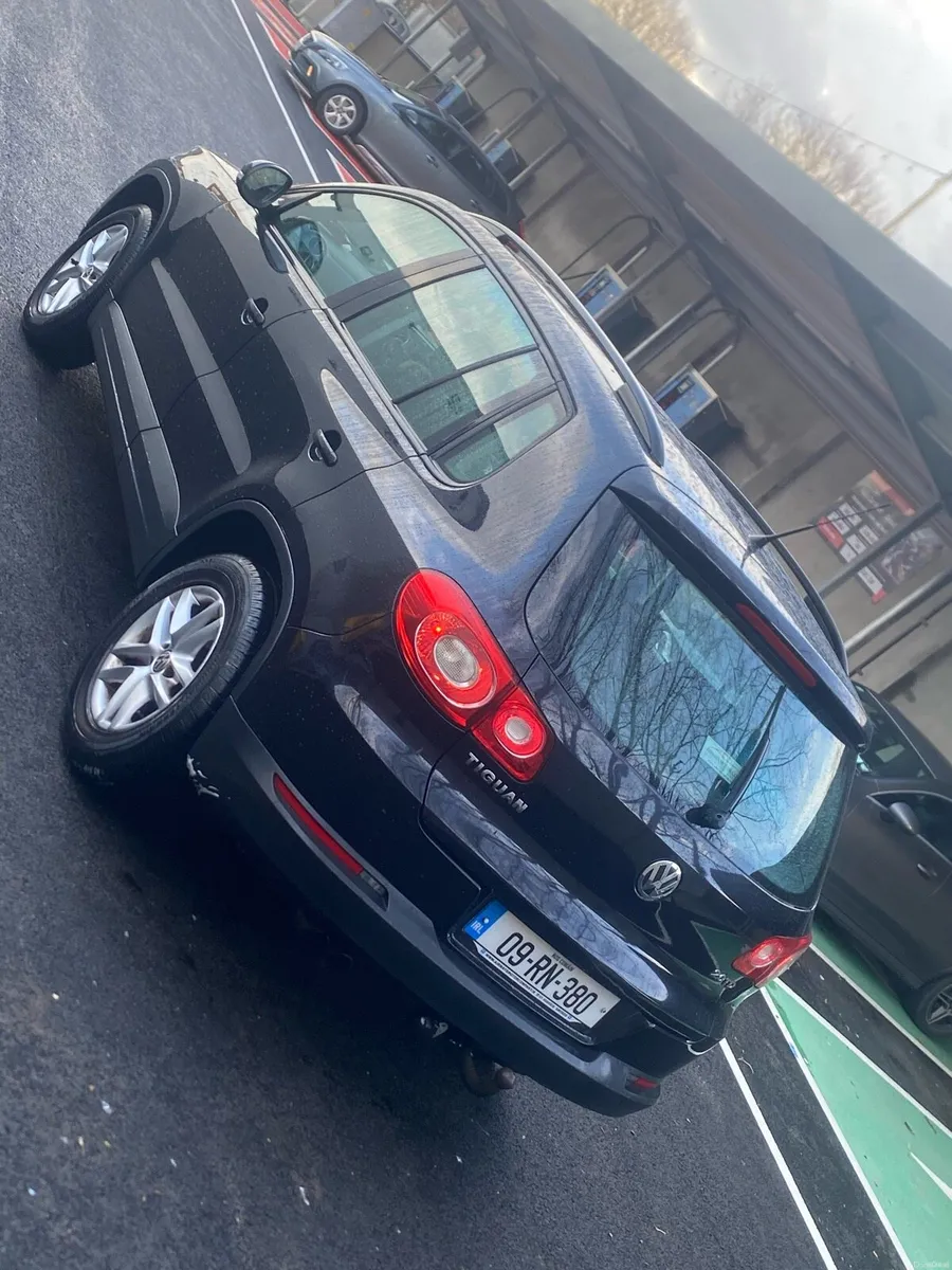 Volkswagen tigan 2009 - Image 4